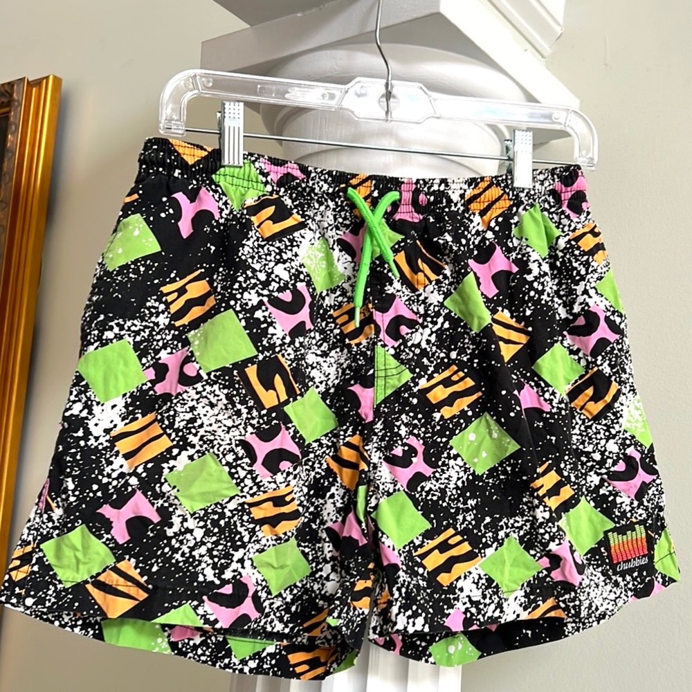 Chubbies Graphic Swim Shorts Summer Shorts 🩳 unlined, pockets, Y2K, 90’s unisex - Picture 2 of 6